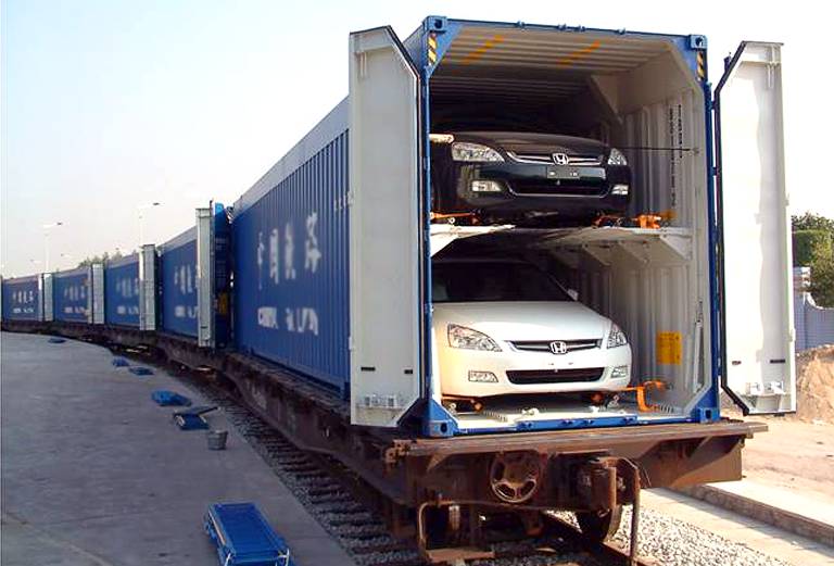 Железнодорожная отправка машины цены из Ейска в Красноярск